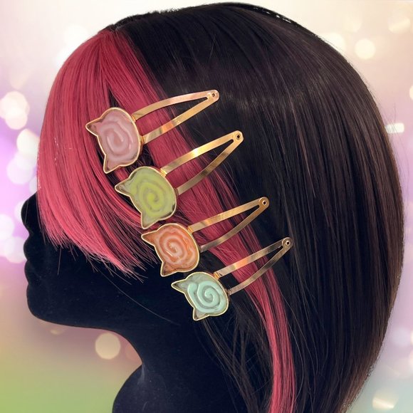 Trippy Kitty Cat Swirly Pop Hair Clips - Picture 1 of 7